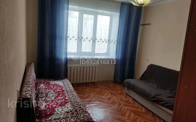 1-комнатная квартира, 18 м², 4/5 этаж помесячно, мкр Пригородный 111