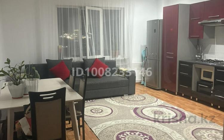 1-бөлмелі пәтер · 52 м² · 6/9 қабат, мкр Акбулак, Чуланова 131, бағасы: 250 000 ₸ в Алматы, Алатауский р-н — фото 2