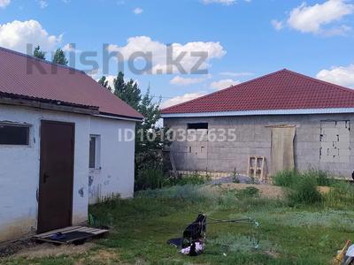 Үйдің бір бөлігі · 2 бөлме · 150 м² · 9 сот., жилой массив Кызылжар, Ск Жанажол 145 — 3мкр, бағасы: 12 млн ₸ в Актобе