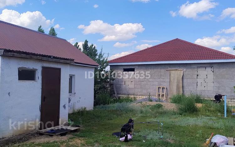 Үйдің бір бөлігі · 2 бөлме · 150 м² · 9 жүзд., Кызылжар тұрғын алабы, Ск Жанажол 145 — 3мкр, бағасы: 12.5 млн ₸ в Актобе, жилой массив Кызылжар — фото 2
