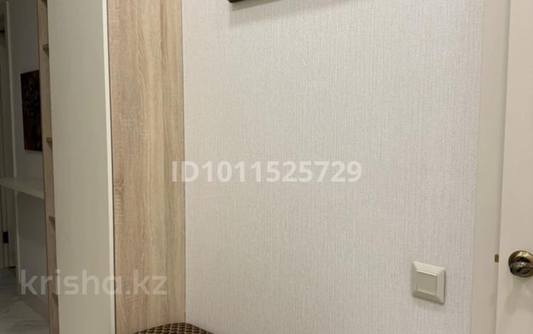 1-бөлмелі пәтер · 45 м² · 6/6 қабат, мкр Юго-Восток, Мкр Степной 3 2/3, бағасы: 35.5 млн ₸ в Караганде, Казыбек би р-н — фото 3