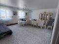 Отдельный дом · 4 комнаты · 176 м² · 10 сот., мкр Атамура, Х.Наубетова 85 за 20 млн ₸ в Атырау — фото 4