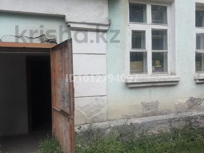 2-бөлмелі пәтер · 43.8 м² · 1/2 қабат, Кунаева 242 8 — Магазин Абиш, бағасы: 5 млн ₸ в Текели