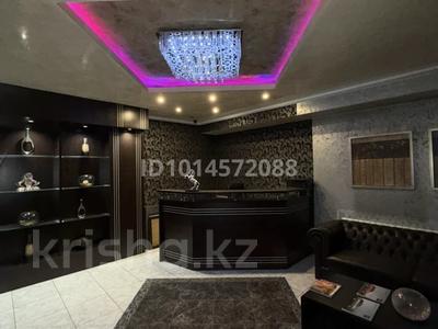 Офисы, образование, кабинеты и рабочие места · 220 м² за 1.6 млн ₸ в Алматы, Бостандыкский р-н