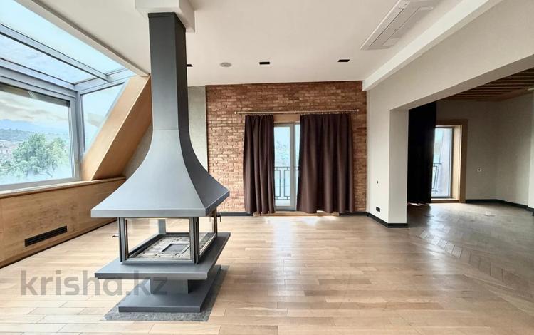 2-комнатная квартира · 160 м² · 6/6 этаж, Манаева 92 за 2 млн ₸ в Алматы, Медеуский р-н — фото 22