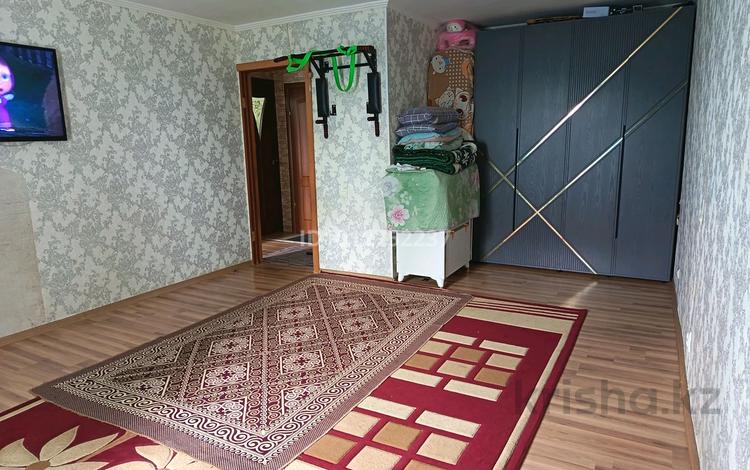 1-бөлмелі пәтер · 39 м² · 3/6 қабат, мкр Жилгородок, Абубакир кердери, бағасы: 10 млн ₸ в Актобе — фото 2