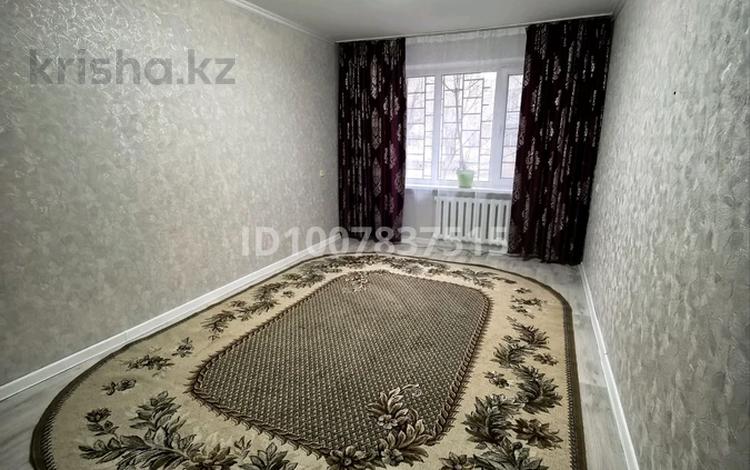 1-бөлмелі пәтер · 30 м² · 1/5 қабат, мкр 8, бағасы: 16.5 млн ₸ в Актобе — фото 2
