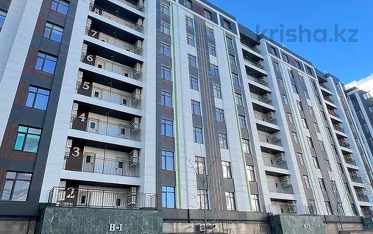 3-комнатная квартира, 110 м², 8/10 этаж, 19-й мкр №14 участок