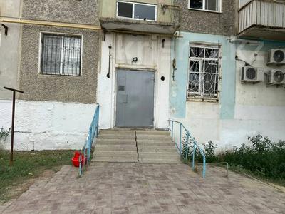 1-комнатная квартира · 37 м² · 1/5 этаж, привокзальный 5 мкр 19 за ~ 8.3 млн 〒 в Атырау, мкр Привокзальный-5