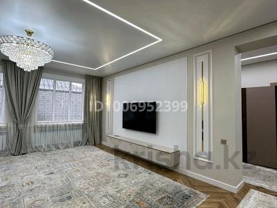 Отдельный дом · 5 комнат · 254 м² · 4 сот., Панфилова — Ибраева за 75 млн 〒 в Семее