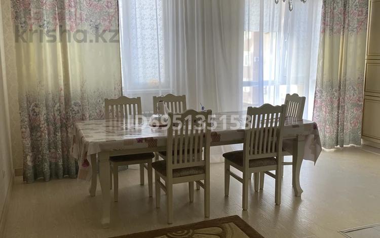 3-бөлмелі пәтер · 122.2 м² · 5/10 қабат, 16-й мкр 63/2, бағасы: 38 млн ₸ в Актау — фото 9