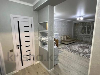 2-комнатная квартира · 50 м² · 1/5 этаж помесячно, мкр Ожет, Северное кольцо 92/4 за 250 000 〒 в Алматы, Алатауский р-н