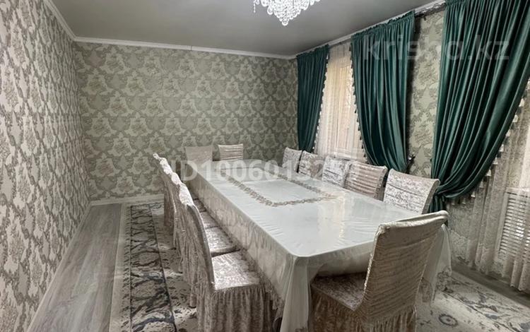 Жеке үй · 5 бөлме · 120 м² · 5 жүзд., Азат ш/а, Ынтымак 47 — Со стороны Сайрамской заезд заправка Гледис, бағасы: 28 млн ₸ в Шымкенте, Енбекшинский р-н — фото 2