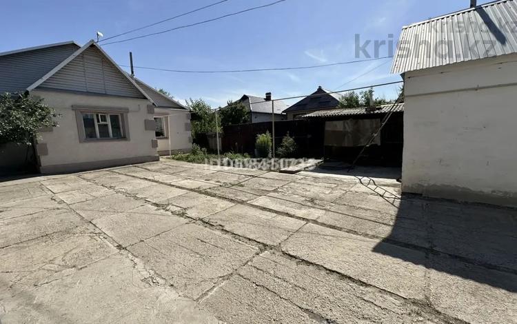 Жеке үй · 4 бөлме · 160 м² · 10 жүзд., Жумагалиева 30 — Возле торгового дома Азиза, бағасы: 250 000 ₸ в Уральске — фото 2