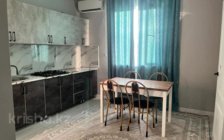2-бөлмелі пәтер · 60 м² · 3/3 қабат, Нұртас ш/а. 55, бағасы: 160 000 ₸ в Шымкенте, Каратауский р-н — фото 2