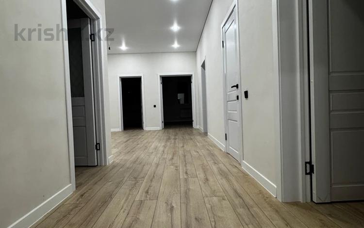 Отдельный дом · 4 комнаты · 125 м² · 4 сот., Абылай хана 20 за 27 млн 〒 в Уральске — фото 2