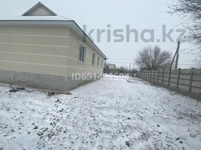 Отдельный дом • 6 комнат • 170 м² • 8 сот., Барбол 61 — Озбек акын за 33 млн 〒 в Таразе