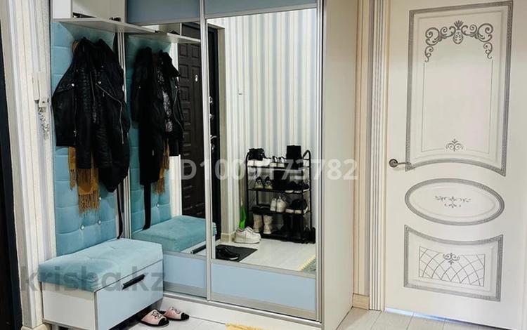 1 комната · 65 м² · 2/5 этаж, 18-й микрорайон 67 — Еримбетова көшесінің бойында за 50 000 ₸ в Шымкенте, Аль-Фарабийский р-н — фото 2