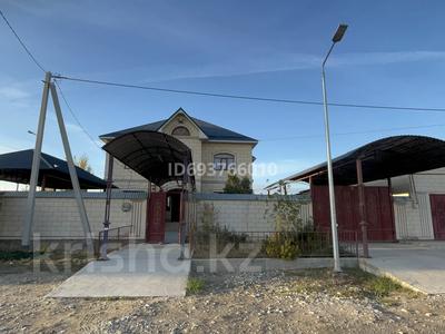 Отдельный дом · 10 комнат · 220 м² · 10 сот., Жәнібек батыр 1 — Тәттімбет көшесі қиылысы за 130 млн 〒 в Туркестане