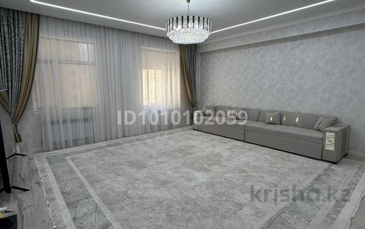 4-бөлмелі пәтер · 161 м² · 4/13 қабат, 16-й мкр 84, бағасы: 65 млн ₸ в Актау — фото 2