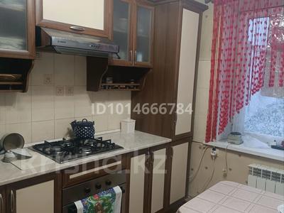 2-комнатная квартира · 50 м² · 3/5 этаж, Байзак Батыра 219 — Район вокзала за 23 млн ₸ в Таразе