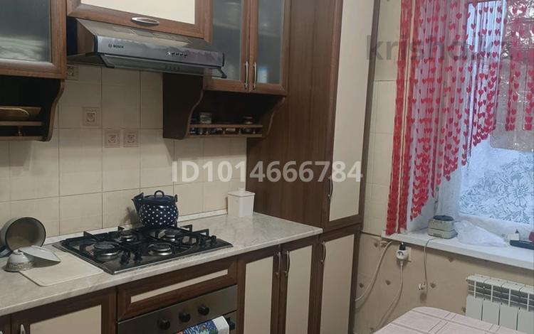 2-комнатная квартира · 50 м² · 3/5 этаж, Байзак Батыра 219 — Район вокзала за 23 млн ₸ в Таразе — фото 2