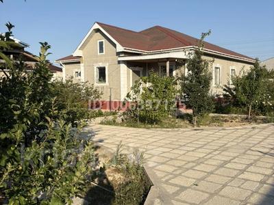 Жеке үй · 4 бөлме · 205 м² · 15 жүзд., Дүйіш Досаев — Ақтаң дүкені алдында, Ақшұқыр мектеп-лицей, теңіз, бағасы: 39 млн ₸ в 