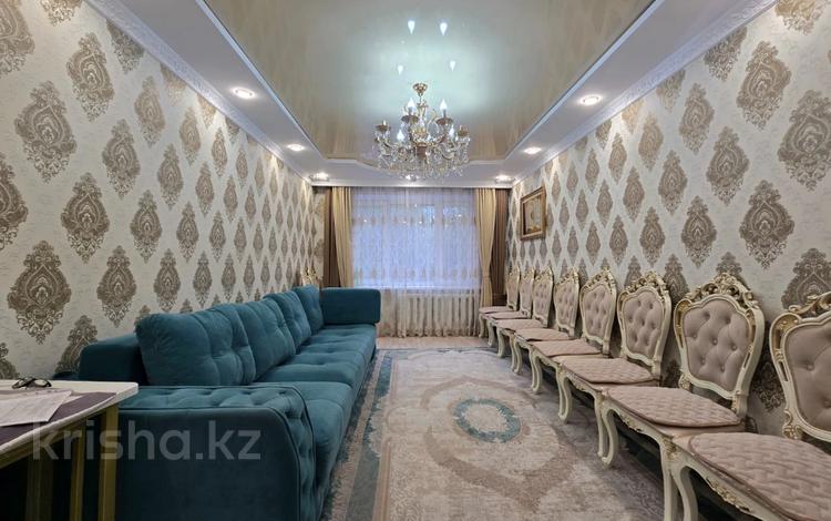 3-комнатная квартира · 68 м² · 1/9 этаж, 8-й мкр. за 21 млн ₸ в Темиртау — фото 2