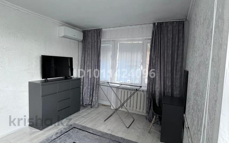 1-комнатная квартира · 30 м² · 4/4 этаж, Абая 44 — Муратбаева абая за 8 млн ₸ в  — фото 14