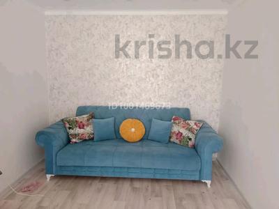 Продажа квартир в Жамбылской обл.: 2-комнатная квартира · 40 м² · 4/5 этаж, проспект Толе би 11 — Арбат,Доснар,Гранд Базар за ~ 8.2 млн 〒 2-комнатная квартира · 40 м² · 4/5 этаж, проспект Толе би 11 — Арбат,Доснар,Гранд Базар за ~ 8.2 млн 〒 в Таразе