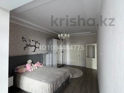 3-комнатная квартира · 110 м² · 2/8 этаж, Керей и Жанибек хандар 6 — туран - керей жанибек, кабанбай батыр - керей жанибек за 67 млн 〒 в Астане, Нура р-н