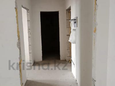 2-комнатная квартира, 48 м², 2/9 этаж помесячно, Жумекен Нажимеденова 39 за 100 000 〒 в Астане, Алматы р-н