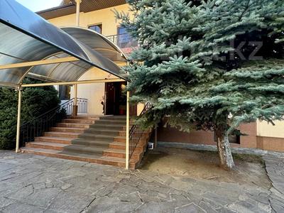 Отдельный дом · 6 комнат · 780 м² · 20 сот., мкр Горный Гигант — Жамаккева за 530 млн 〒 в Алматы, Медеуский р-н