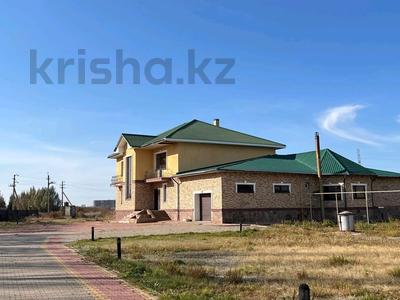 Отдельный дом · 6 комнат · 750 м² · 50 сот., Айголек за 550 млн ₸ в Астане, Алматы р-н