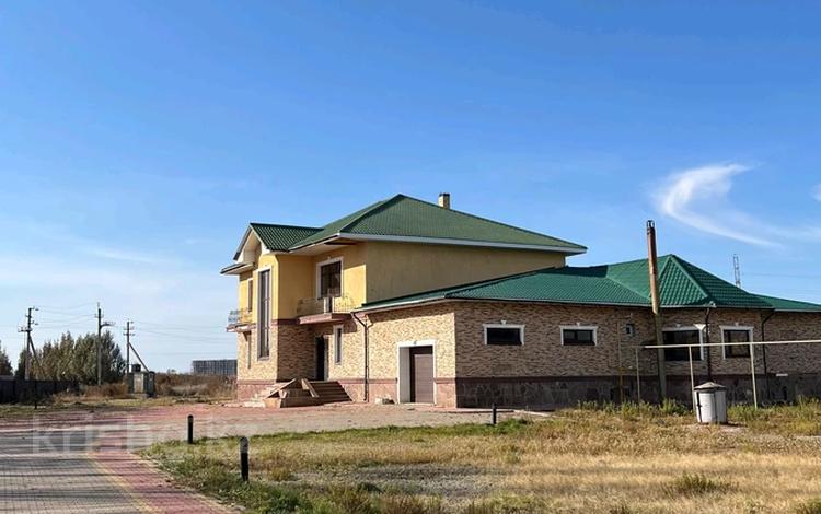 Отдельный дом · 6 комнат · 750 м² · 50 сот., Айголек за 550 млн ₸ в Астане, Алматы р-н — фото 2