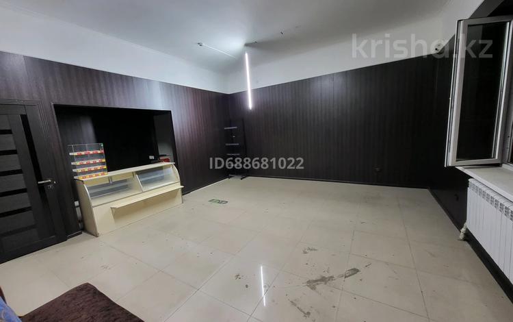 Свободное назначение, офисы, магазины и бутики, салоны красоты · 42 м² за 300 000 ₸ в Алматы, Медеуский р-н — фото 2