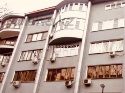 3-комнатная квартира · 140 м² · 4/6 этаж, Жамбула 75 — Чайковского за 670 000 ₸ в Алматы, Алмалинский р-н