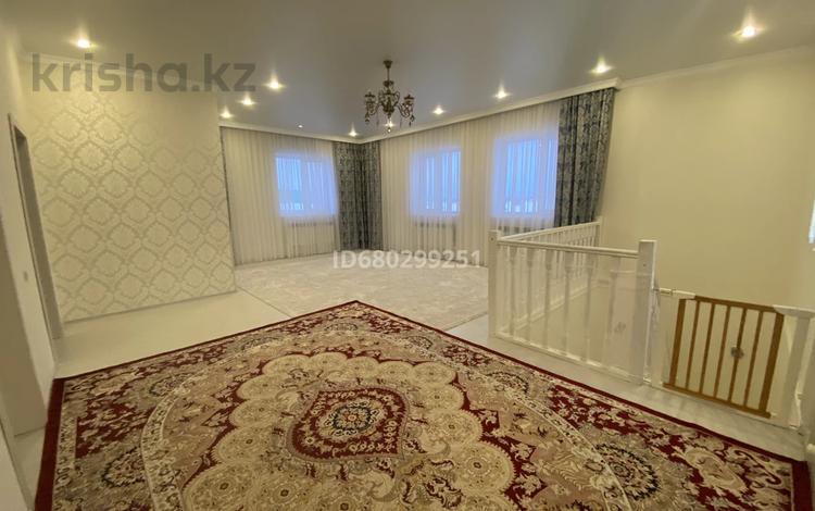 Жеке үй · 6 бөлме · 220 м² · 5 жүзд., Радлова 4/1 — Дом 220 м² | Болашак | свежий ремонт | школа рядом, бағасы: 41.5 млн ₸ в Уральске — фото 24