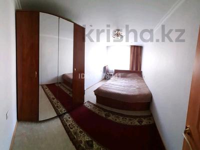 3-комнатная квартира · 65 м² · 5/5 этаж, Дулатова 141 — Двор музыкальной школы за 27 млн ₸ в Семее
