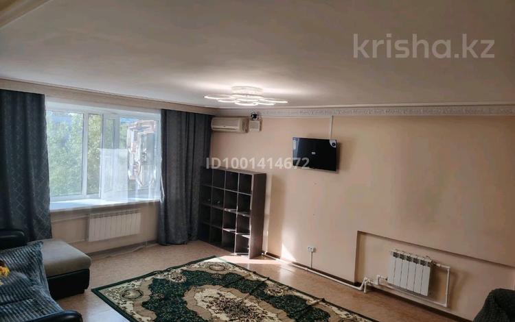 2-бөлмелі пәтер · 51 м² · 5/5 қабат, Бухар-жырау — ТЦ Plaza, машиностроительный колледж, Мечта, Белый дом, гимназия 45, бағасы: 180 000 ₸ в Караганде, Казыбек би р-н — фото 15