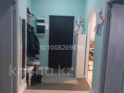 4-комнатная квартира · 97.7 м² · 10/10 этаж, мкр Аксай-1 11/9 за 72 млн 〒 в Алматы, Ауэзовский р-н