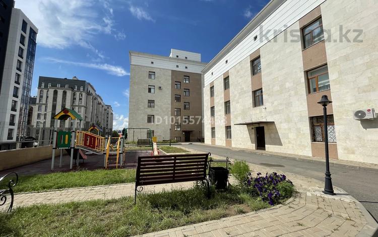 2-бөлмелі пәтер · 79 м² · 3/6 қабат, Шоссе Коргалжын 11, бағасы: 45.5 млн ₸ в Астане, Нура р-н — фото 2
