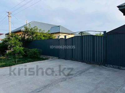 Отдельный дом · 5 комнат · 150 м², Ажарова 13 — Взлетная за 400 000 〒 в 