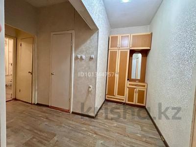 2-комнатная квартира · 48 м² · 3/5 этаж, Мкр Шашубая 5 — улица Ағбай батыра за 200 000 ₸ в Балхаше