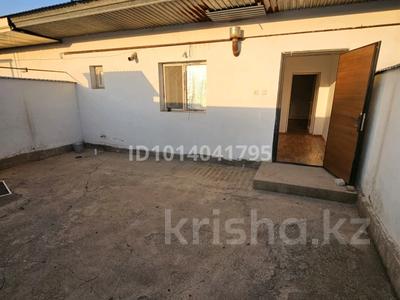 4-бөлмелі пәтер · 43 м² · 1/1 қабат, Достық ш/а 241 — Школа 69, бағасы: 100 000 ₸ в Шымкенте, Абайский р-н
