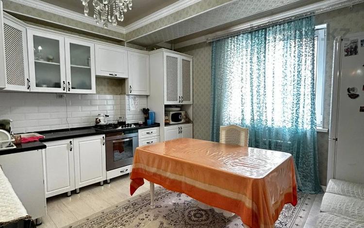 3-комнатная квартира · 104 м² · 2/5 этаж, Алтын орда за 32 млн ₸ в Актобе — фото 2