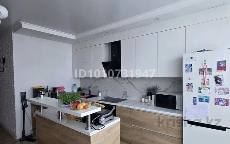 3-комнатная квартира · 95.5 м² · 23/25 этаж, мкр 11 112Б — Актобе ажары за 28.5 млн ₸ — фото 18