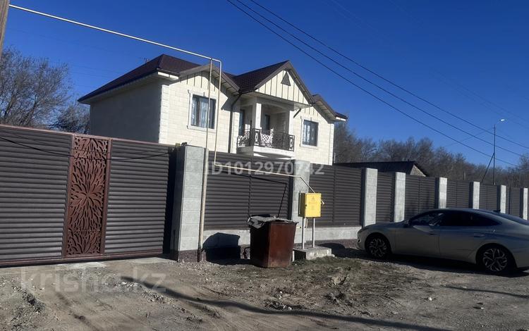 Отдельный дом · 6 комнат · 230 м² · 9 сот., Акбастау 226 за 95 млн ₸ в Талдыкоргане — фото 2