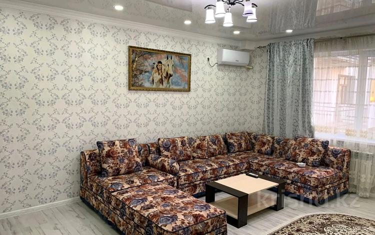 2-комнатная квартира · 54 м² · 3/5 этаж, мкр Нурсат — Пр Назарбаева за 180 000 ₸ в Шымкенте, Каратауский р-н — фото 2