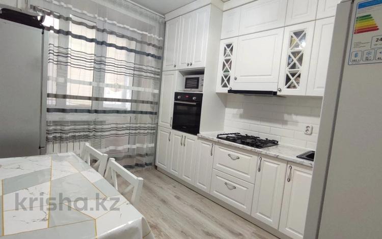 3-комнатная квартира · 70 м² · 1/9 этаж, Микрорайон Береке за 37.8 млн ₸ в Костанае — фото 2